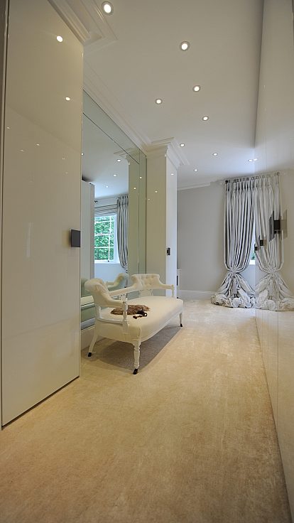 Interior design regents park house two 18p