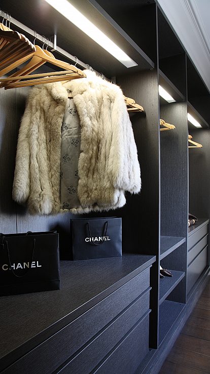 Interior design regents park house one 16p